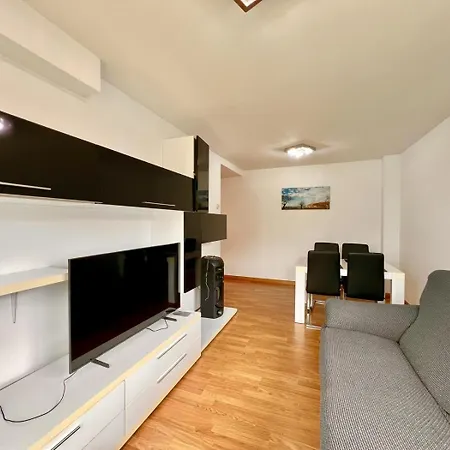 Puerta De - Monabri *